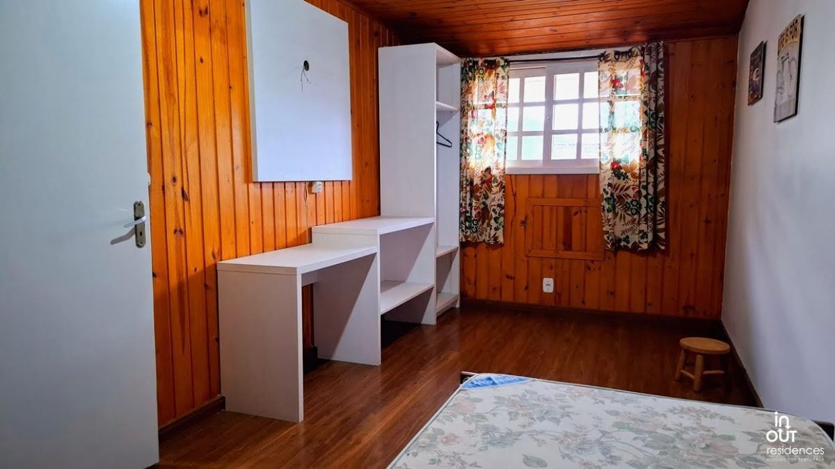 Apartamento bem localizado com 3 dormitórios, no centro de Canela