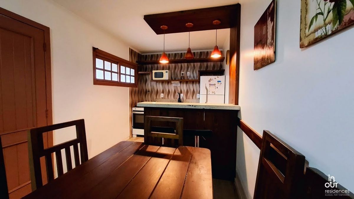 Apartamento bem localizado com 3 dormitórios, no centro de Canela