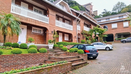 Apartamento bem localizado com 3 dormitórios, no centro de Canela
