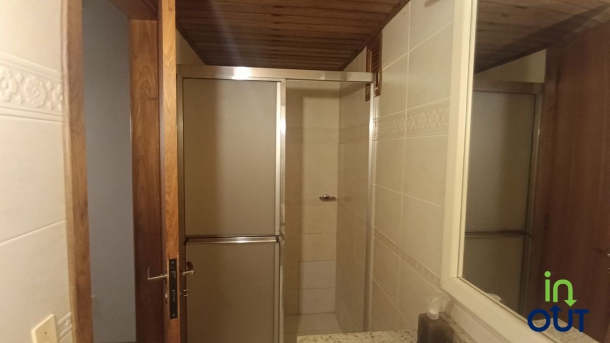Apartamento 2 dormitórios no centro de Gramado