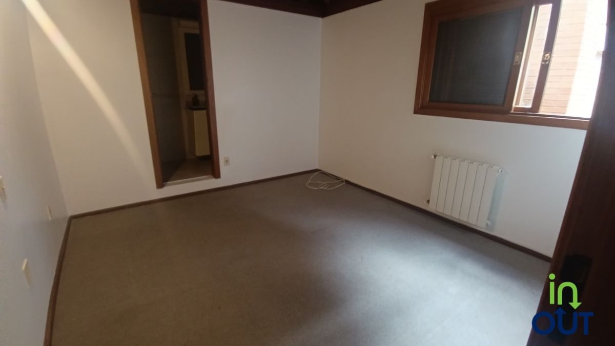 Apartamento 2 dormitórios no centro de Gramado