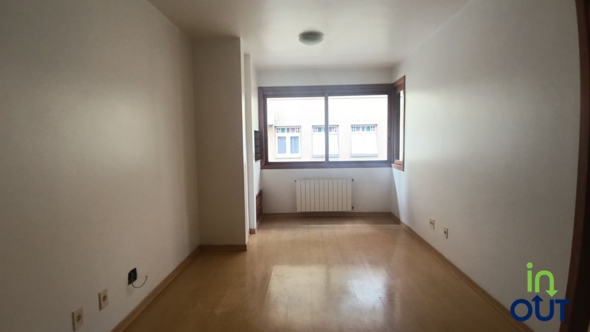 Apartamento 2 dormitórios no centro de Gramado