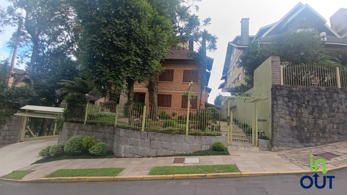 Apartamento 2 dormitórios no centro de Gramado