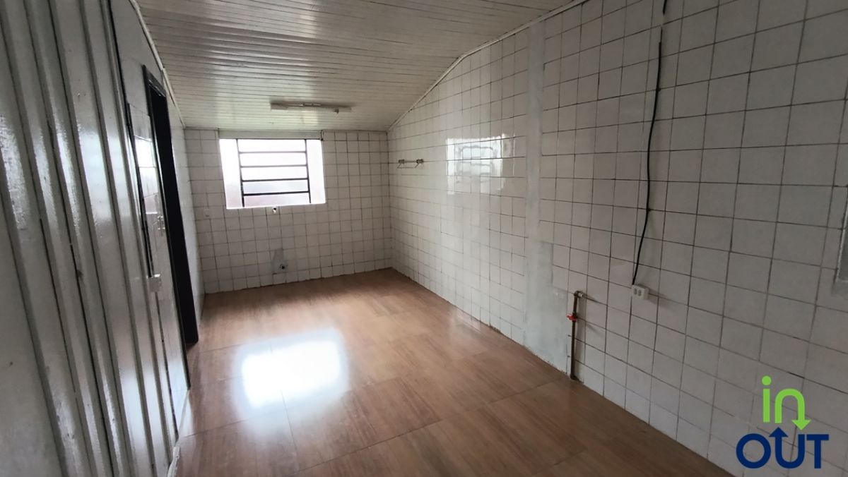 Casa com pátio cercado e 3 dormitórios