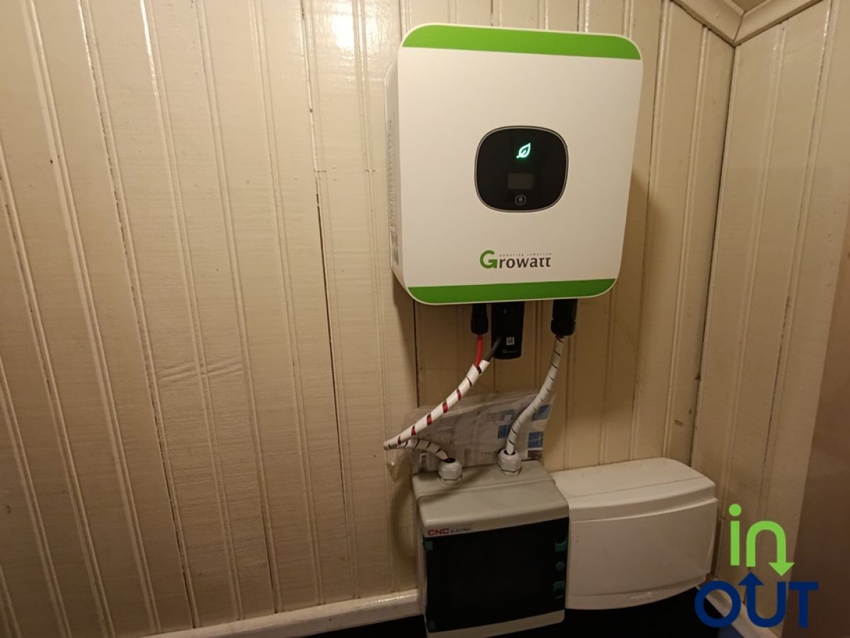 Casa semi mobiliada espaçosa com 4 quartos, no bairro Piratini em Gramado