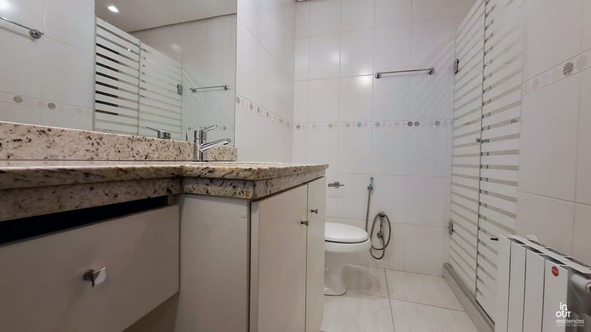 Apartamento de Luxo com Vista para o Jardim