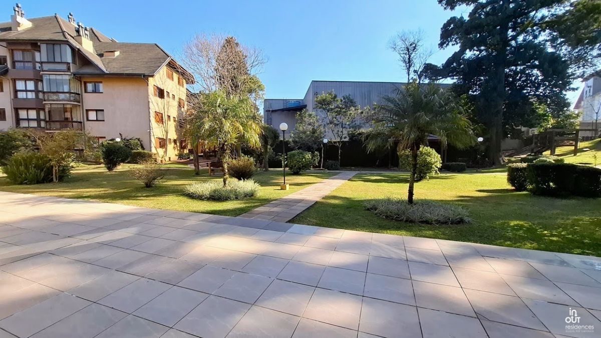 Apartamento de Luxo com Vista para o Jardim