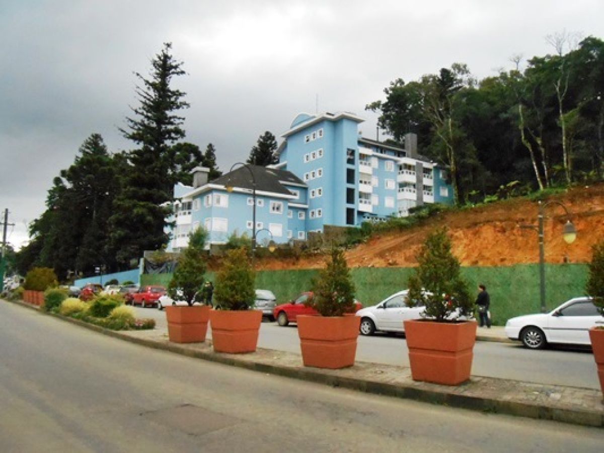 Bela cobertura no centro de Gramado