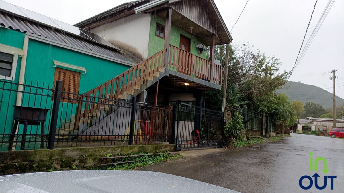 Casa mobiliada com 2 quartos no bairro Várzea Grande