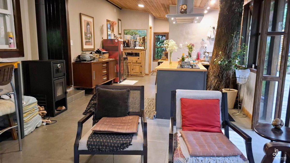 Excelente casa no condomínio Laje de Pedra em Canela