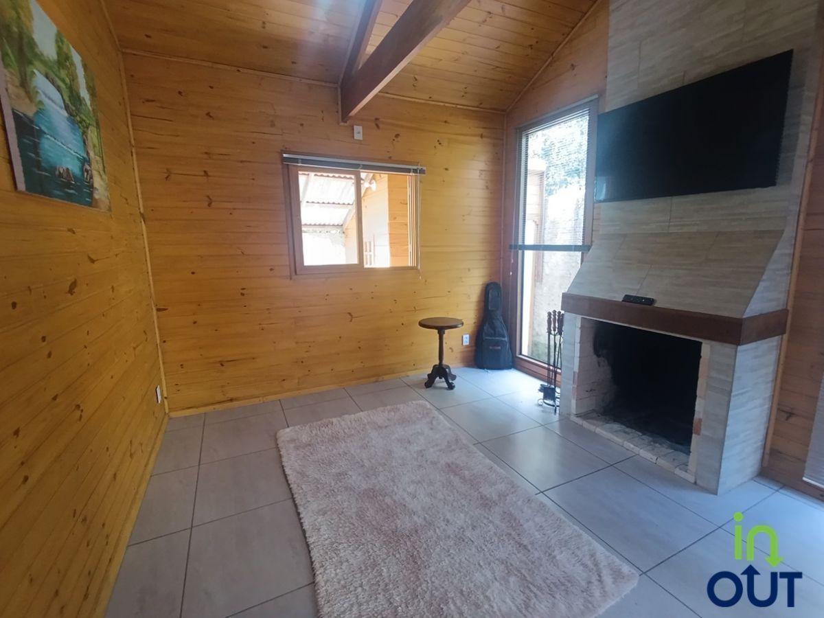 Casa semi mobiliada com 3 quartos no bairro Várzea Grande