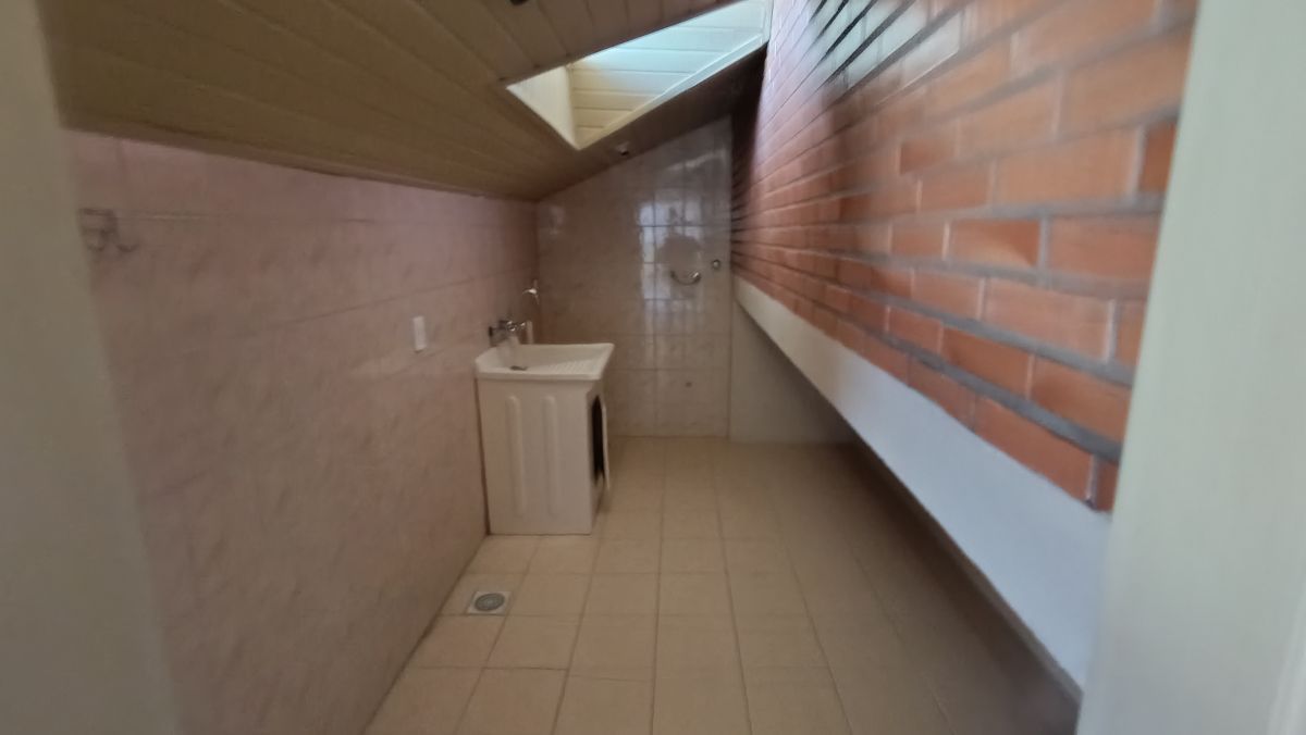 Apartamento com 2 dormitórios no centro de Gramado