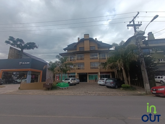 Apartamento com 2 suítes no bairro Avenida Central