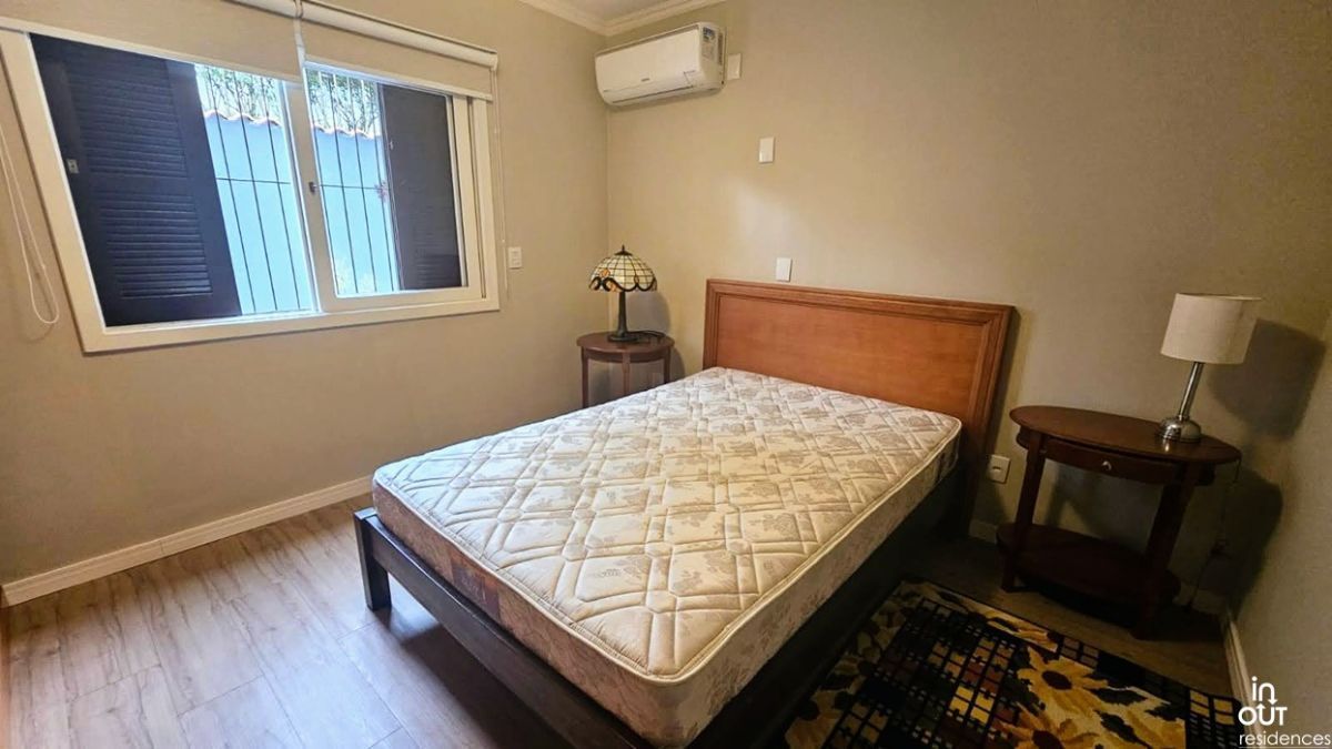 Apartamento 2 dormitórios no centro de Canela
