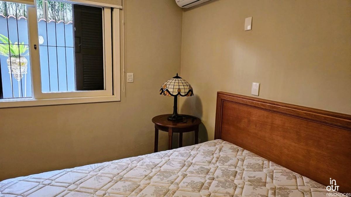 Apartamento 2 dormitórios no centro de Canela