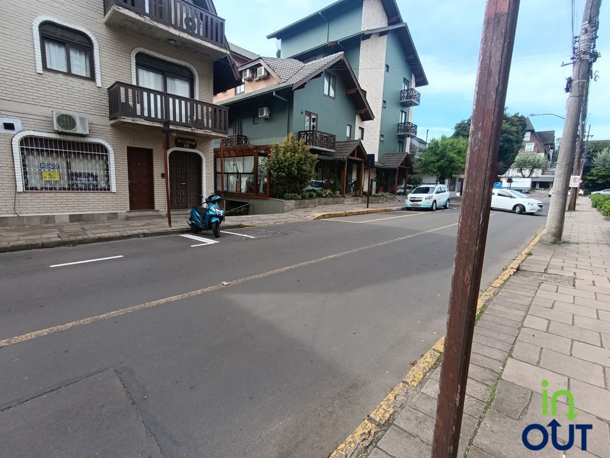 Sala comercial no centro de Gramado
