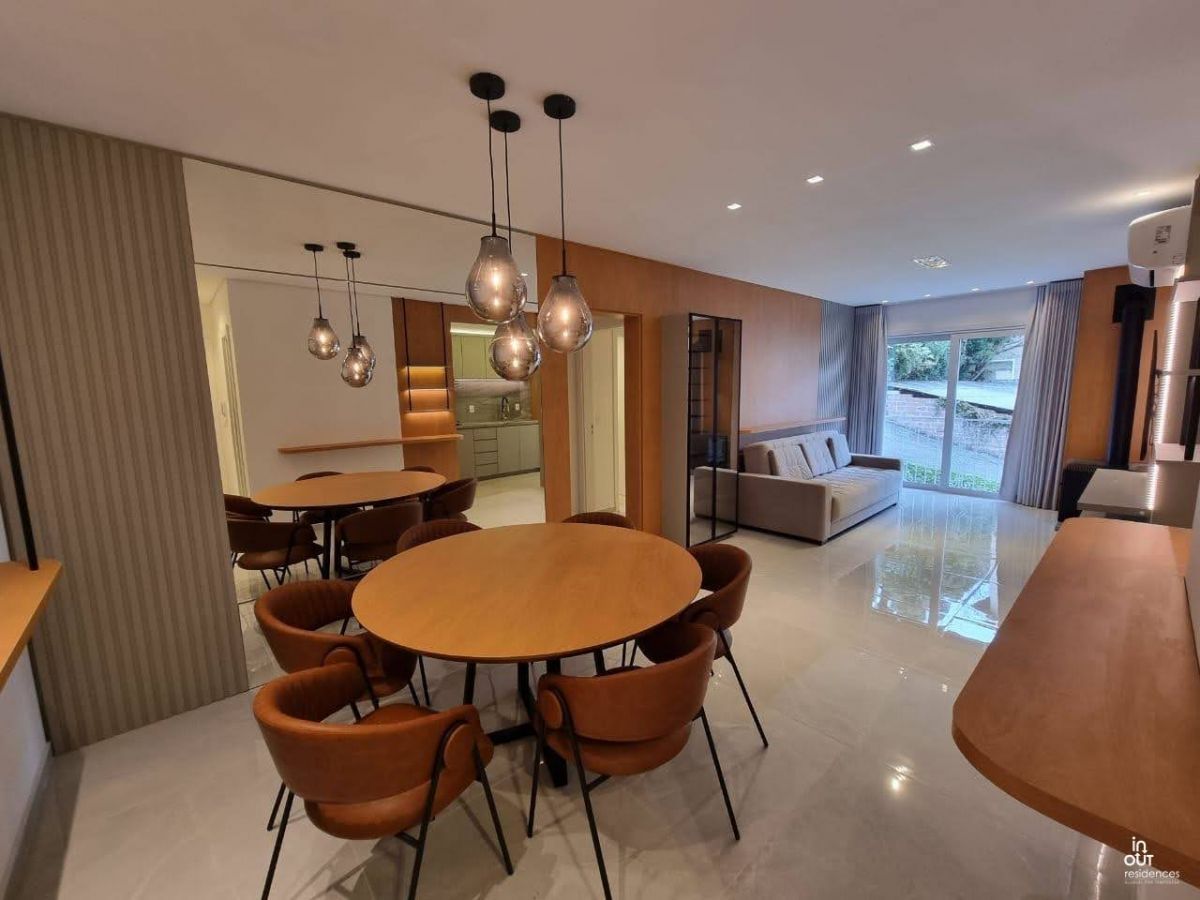 Lindo apartamento com 2 dormitórios em Gramado