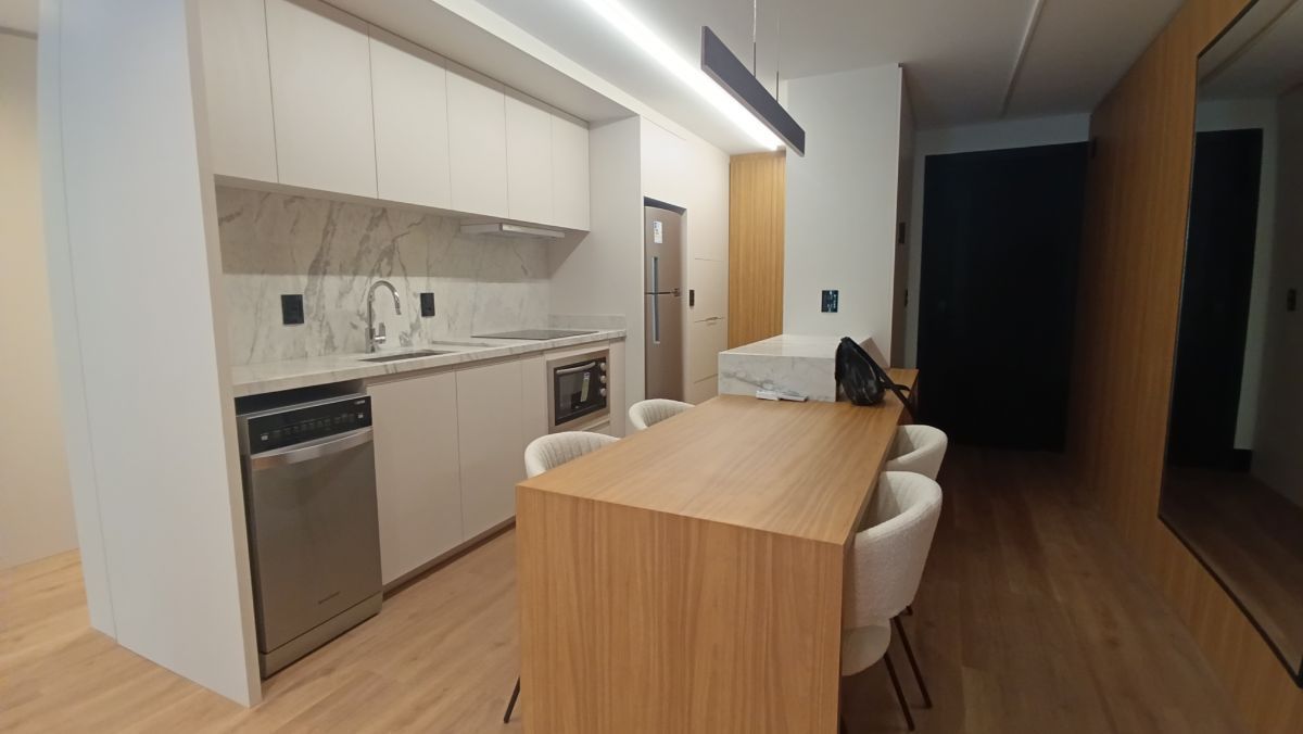 Apartamento finamente decorado com 2 dormitórios em Gramado