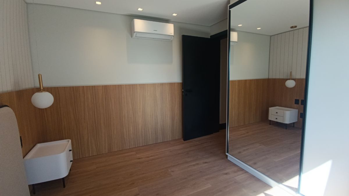 Apartamento finamente decorado com 2 dormitórios em Gramado