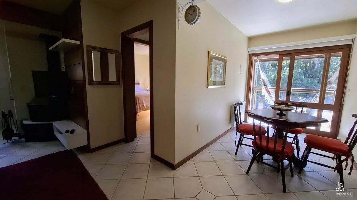 Apartamento mobiliado de 1 dormitório no Vila Suzana