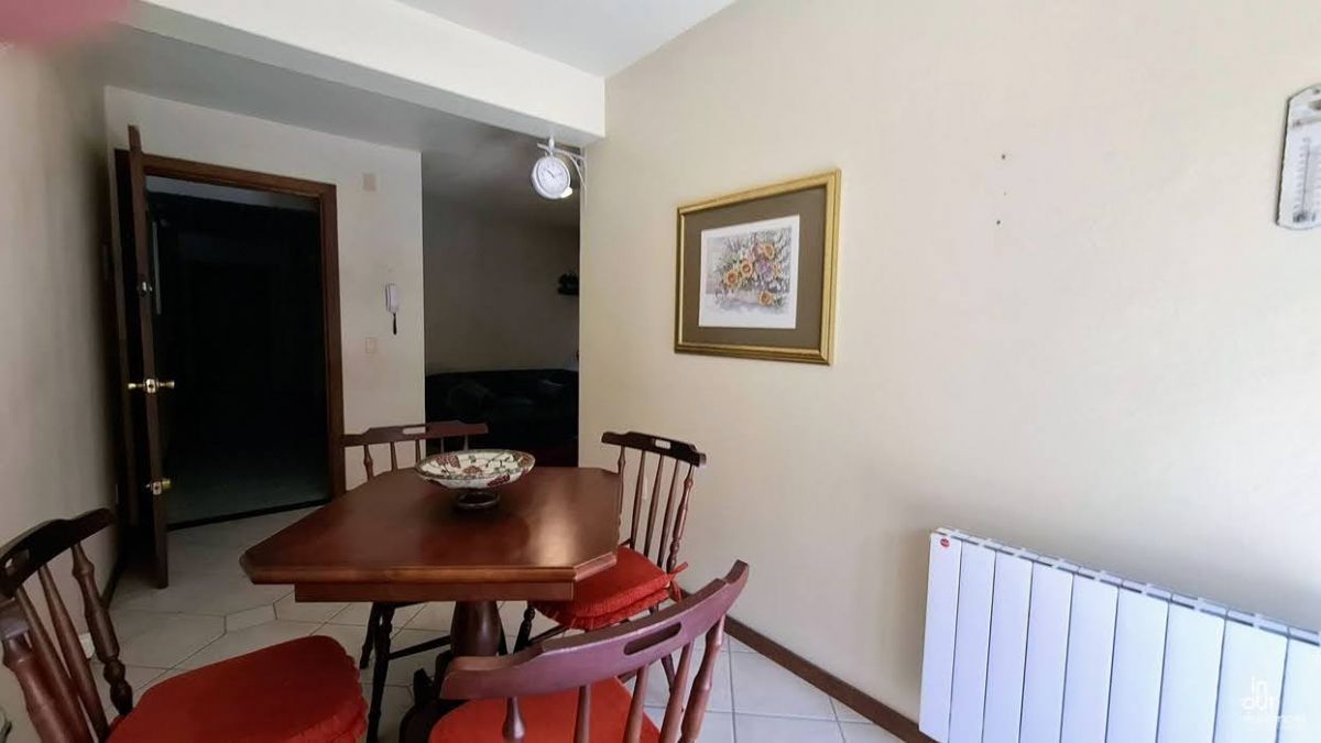 Apartamento mobiliado de 1 dormitório no Vila Suzana