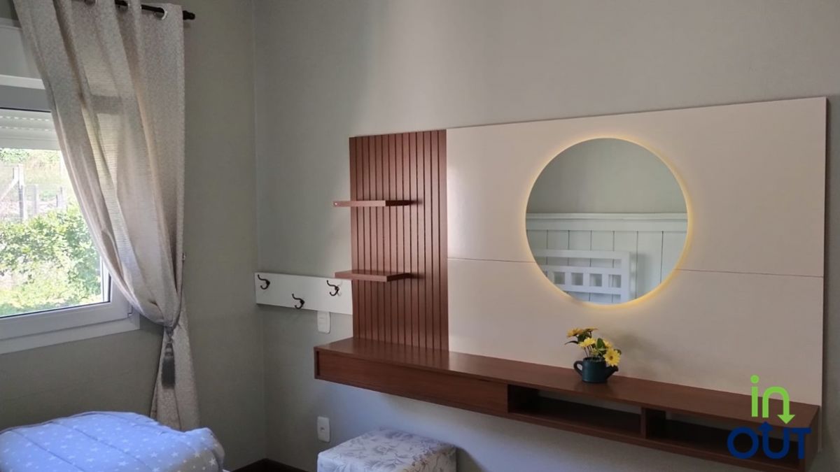 Casa mobiliada com 2 dormitórios no loteamento Mazzurana