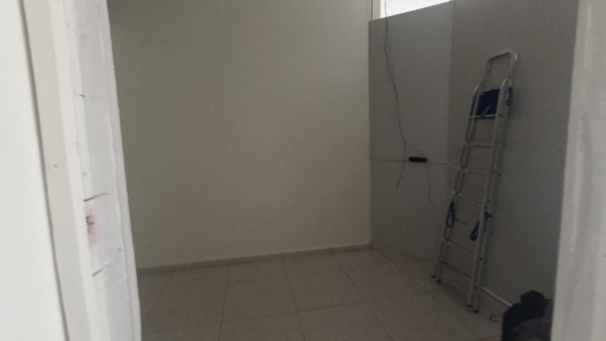 Sala comercial no bairro Piratini