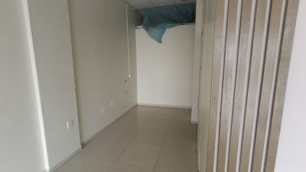 Sala comercial no bairro Piratini
