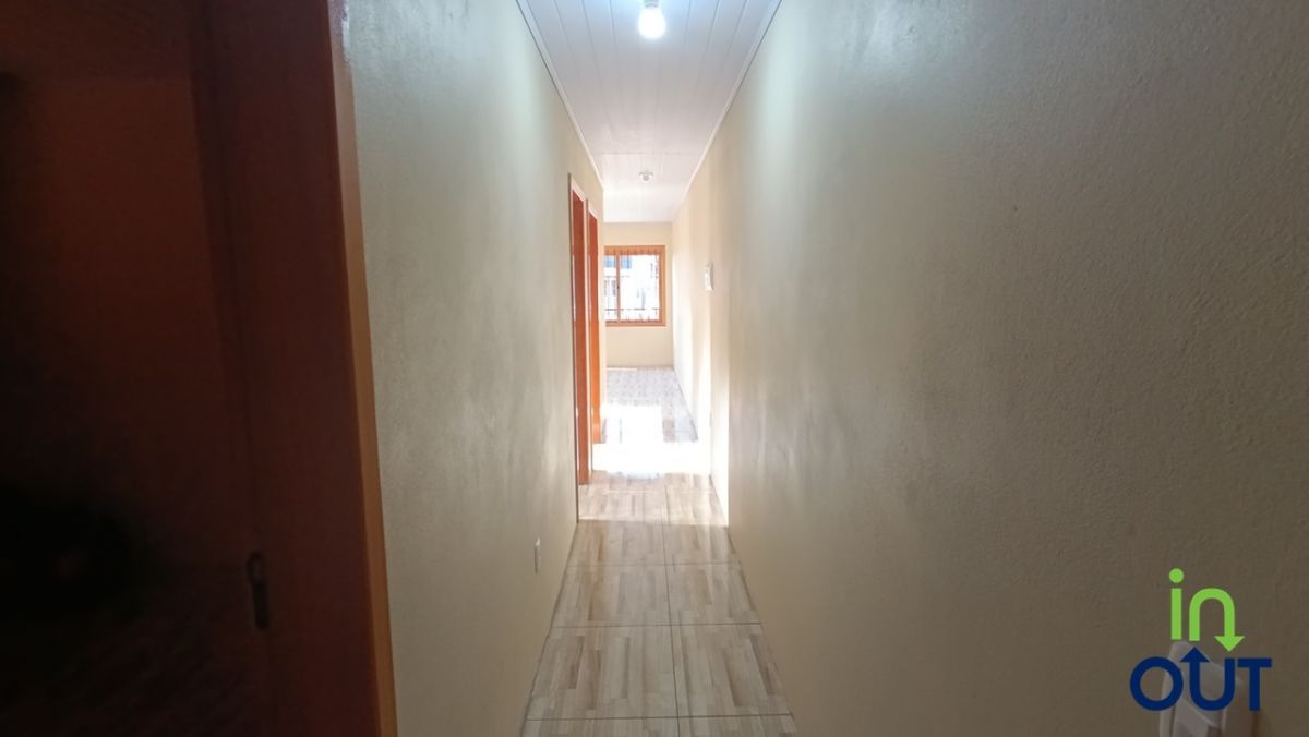 Casa nova geminada com 2 quartos
