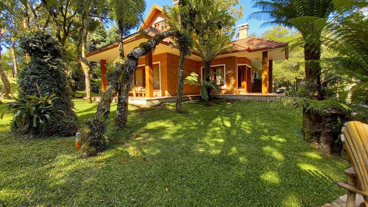 Casa de luxo no Condomínio Lagos de Gramado