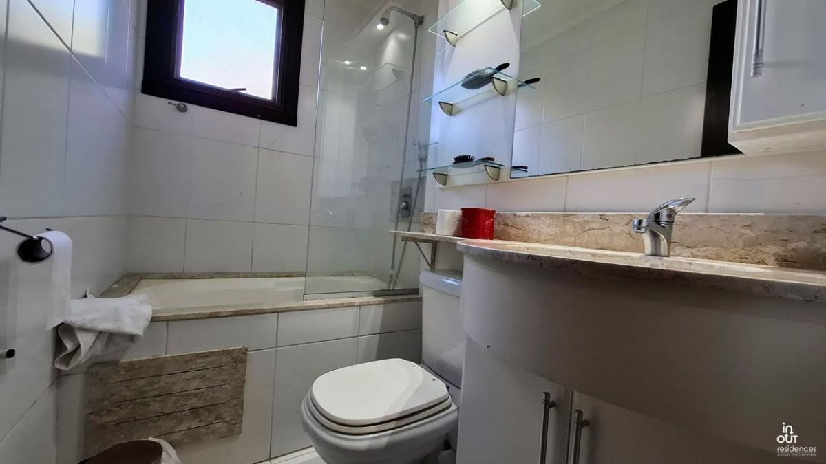 Apartamento c/ 2 dormitórios em condomínio com estrutura completa
