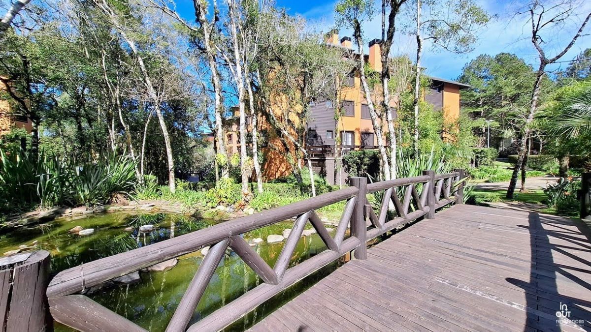Apartamento c/ 2 dormitórios em condomínio com estrutura completa