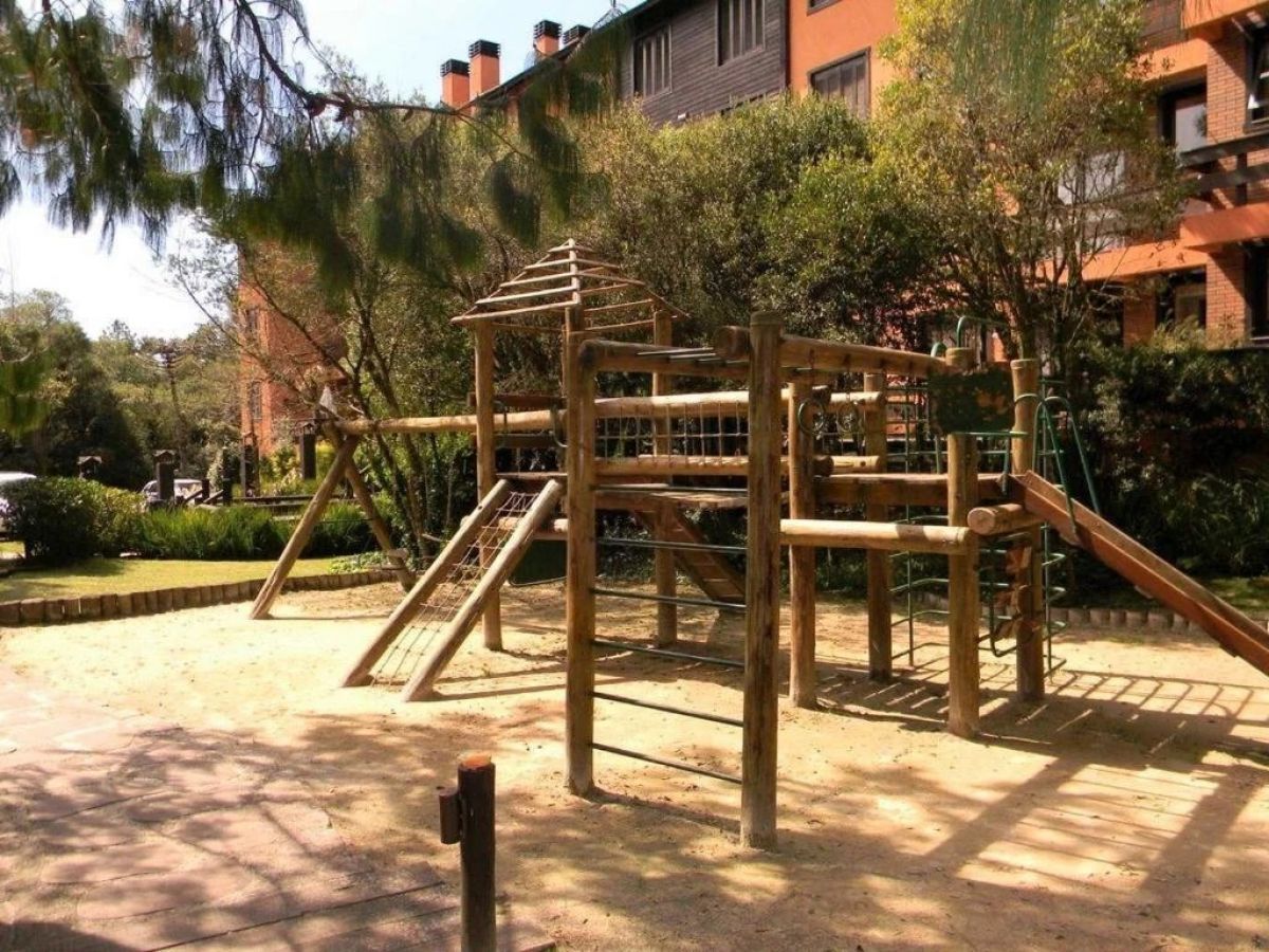 Apartamento c/ 2 dormitórios em condomínio com estrutura completa