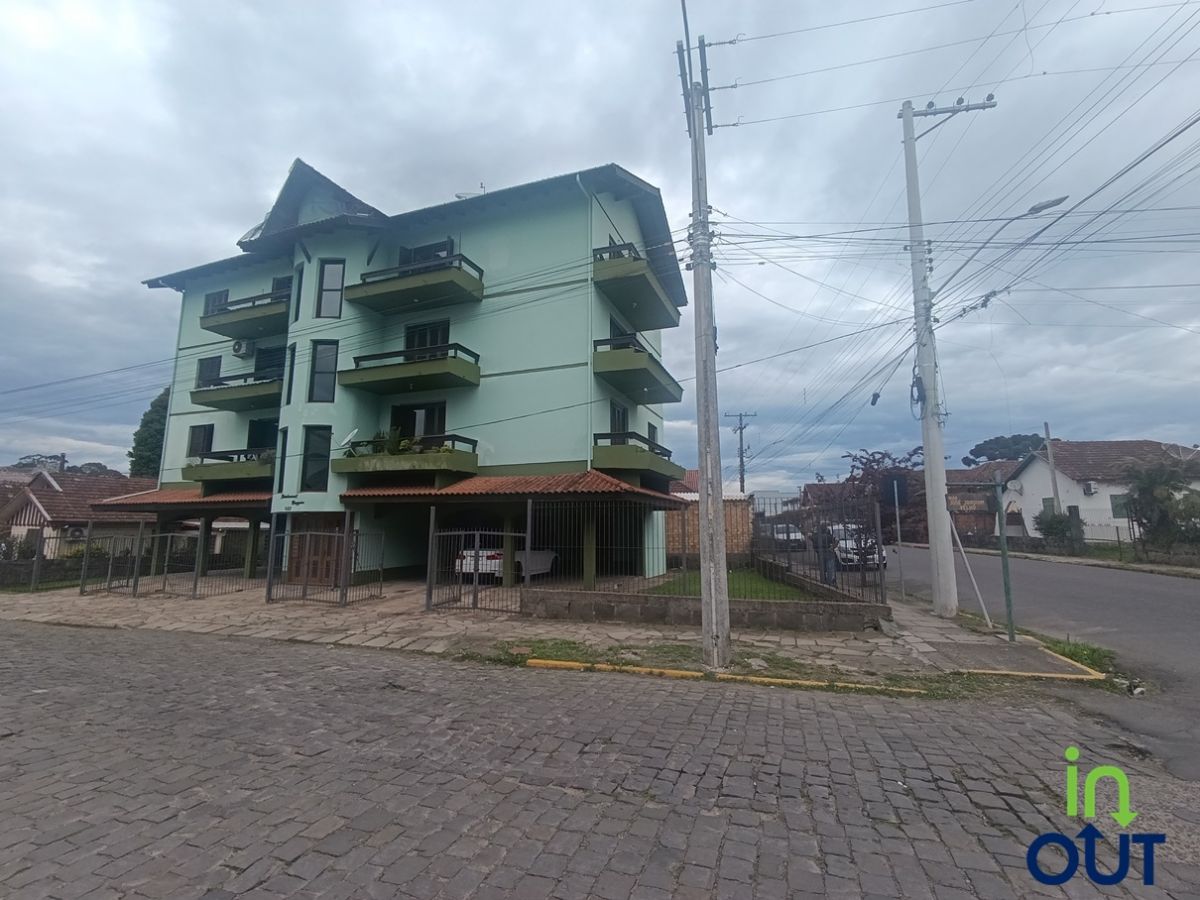 Amplo apartamento sem mobília na área central de Canela