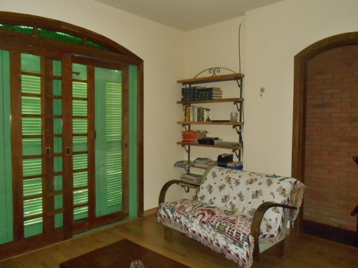 Casa com 3 Dormitórios