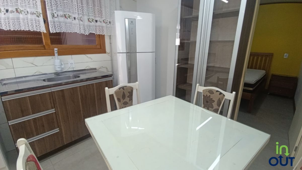 Excelente apartamento mobiliado com 2 dormitórios