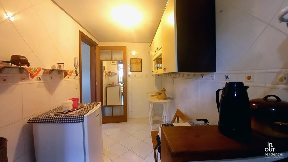 Apto. bem localizado no centro de Gramado