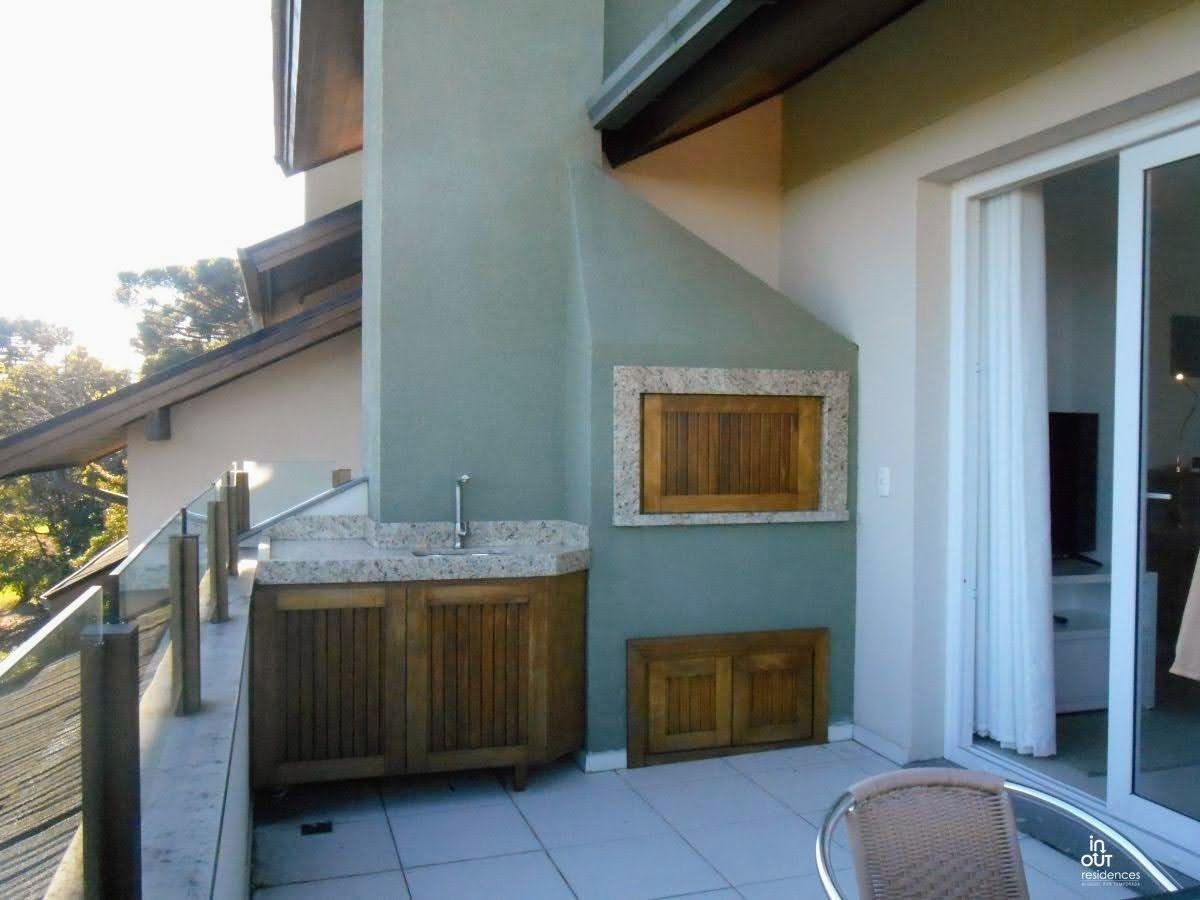 Belíssima cobertura no centro de Gramado com3 Suítes