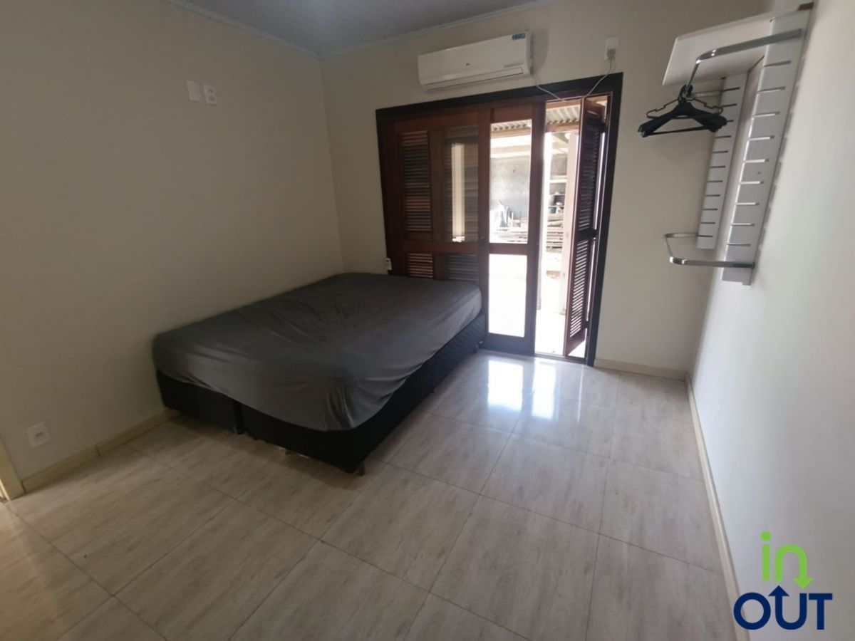 Excelente apartamento no Térreo semimobiliado com 2 quartos