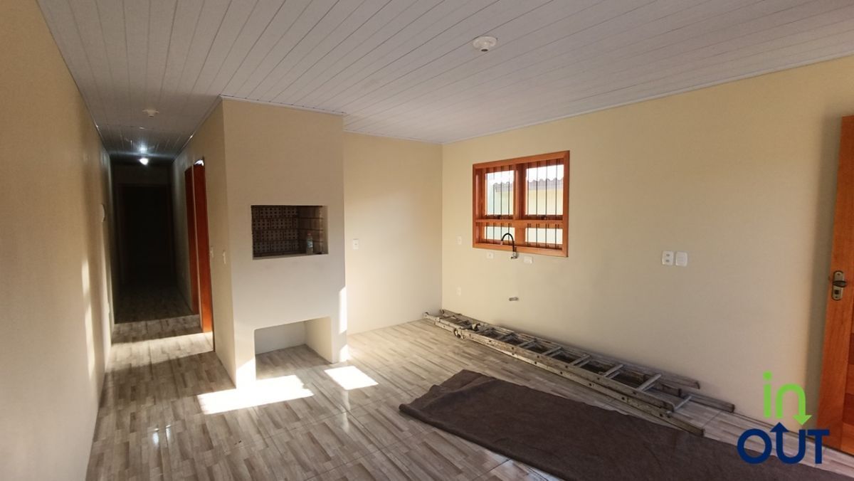 Casa nova geminada com 2 quartos