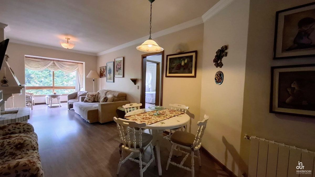 Apto. em Gramado em frente a Praça das Etnias