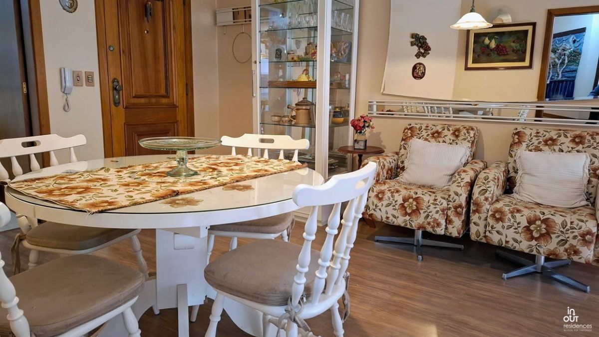 Apto. em Gramado em frente a Praça das Etnias