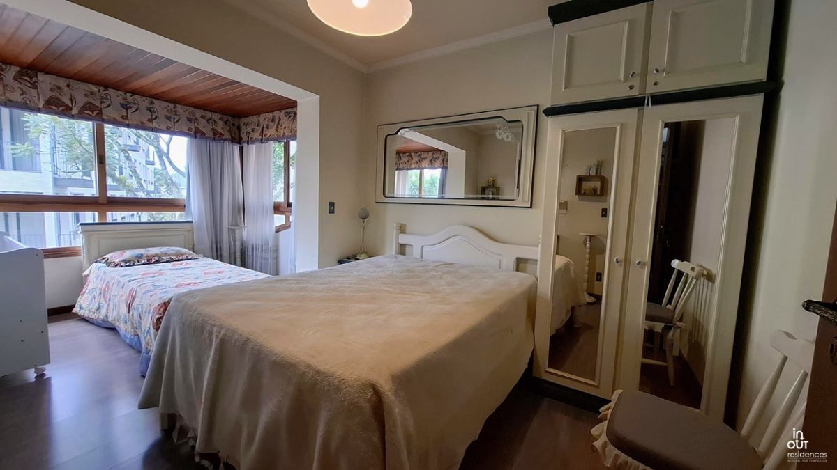 Apto. em Gramado em frente a Praça das Etnias