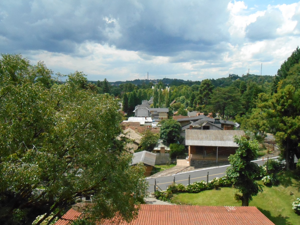 Apto. em Gramado próximo ao Lago Joaquina Rita Bier Apto. em Gramado próximo ao Lago Joaquina Rita Bier