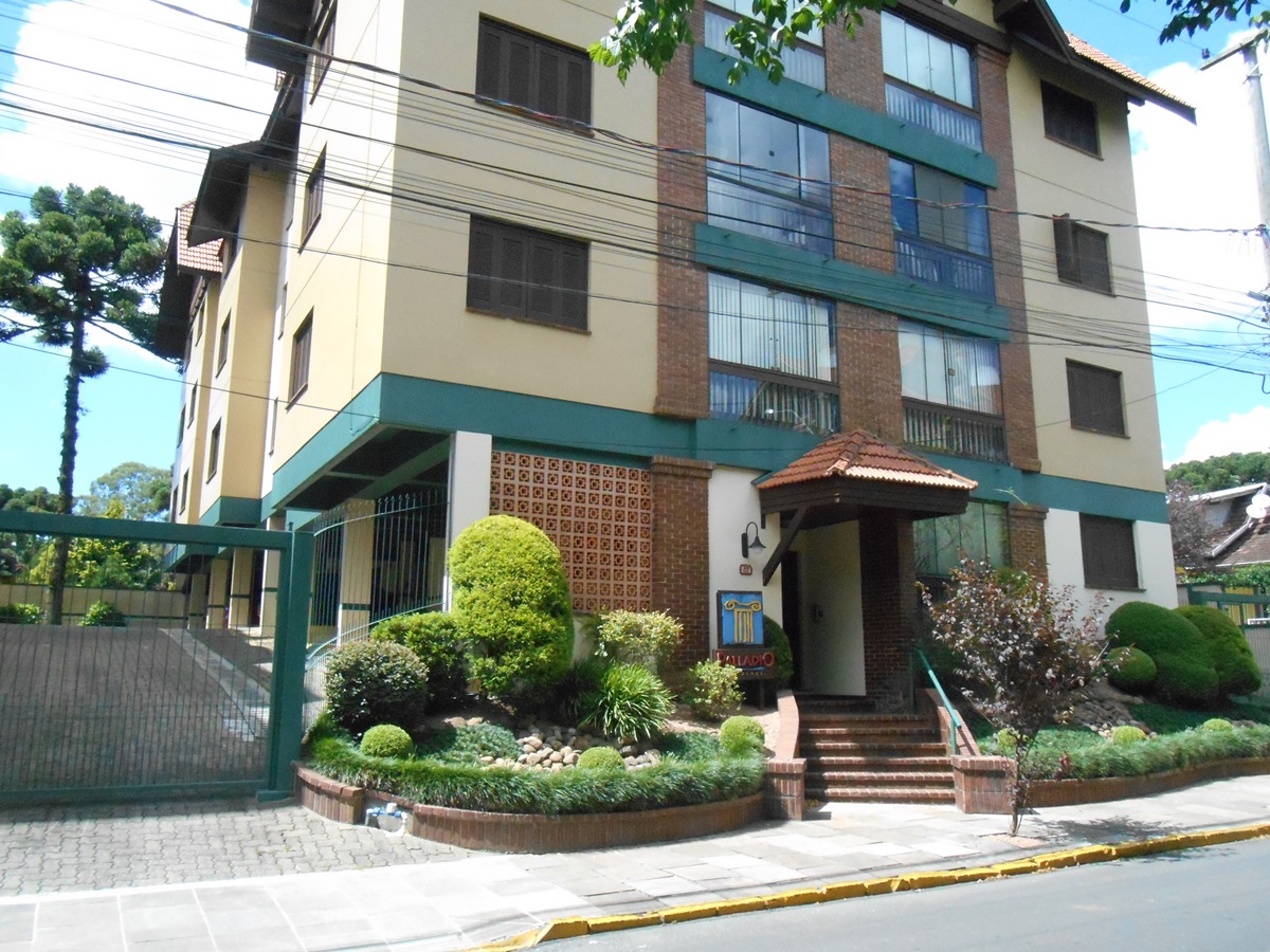 Apto. no centro de Gramado próximo a restaurantes e comércio Apto. no centro de Gramado próximo a restaurantes e comércio