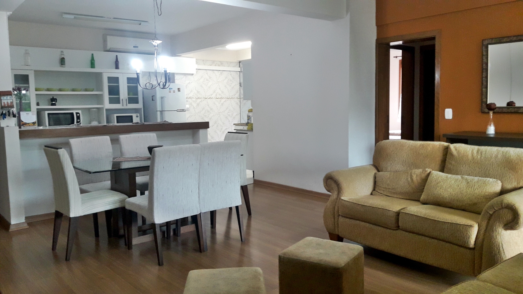 Apto. em Canela próximo ao centro com suíte Apto. em Canela próximo ao centro com suíte