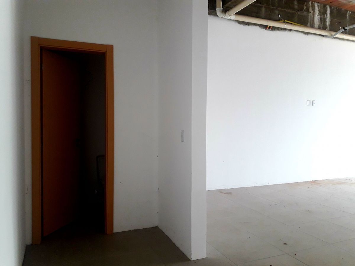 Loja no centro de Canela