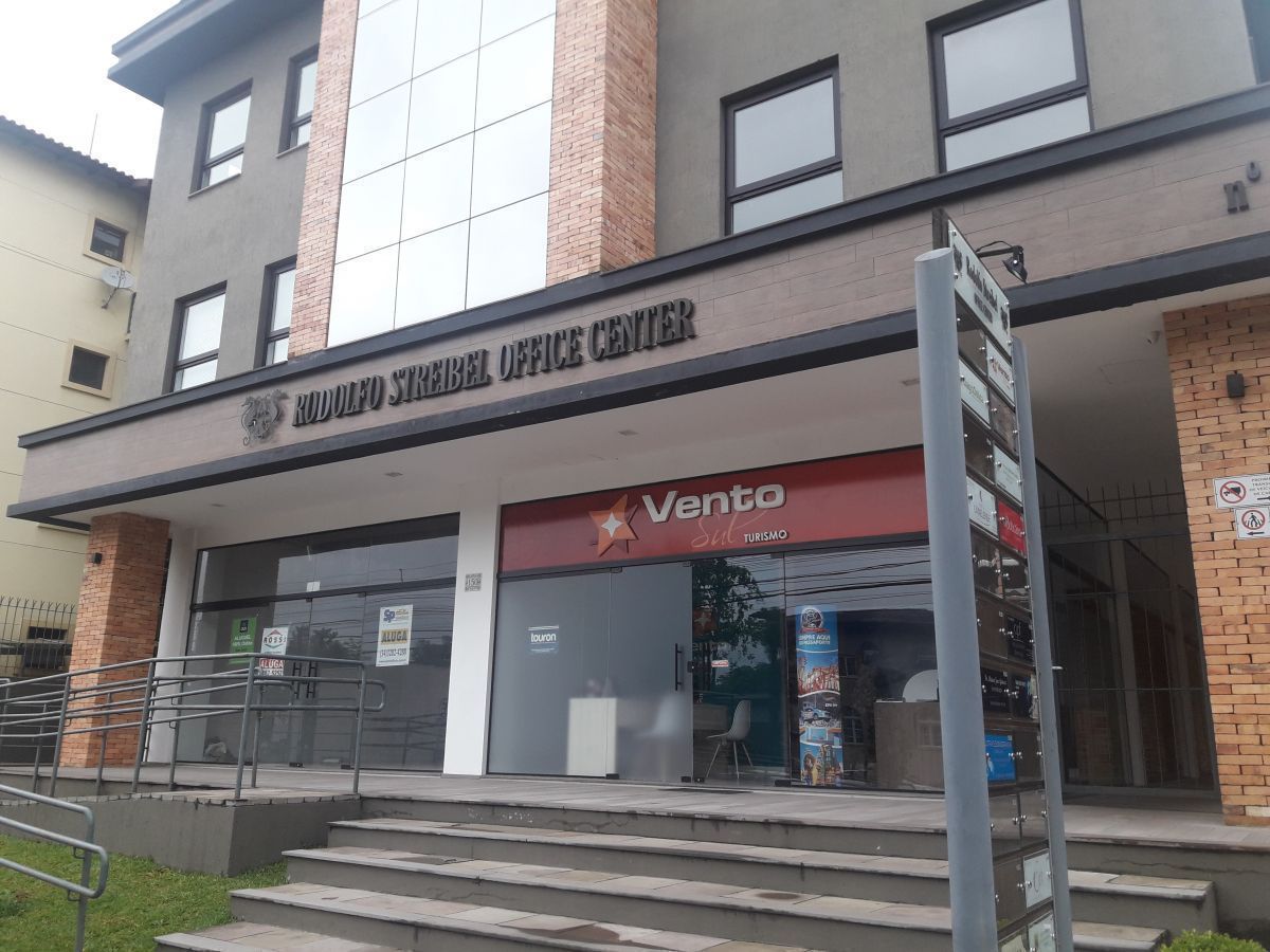 Escritório Rodolfo Streibel Office Center