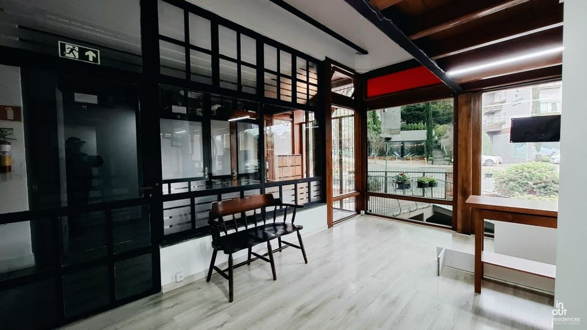 SALA COMERCIAL - 2 PISOS - CENTRO DE GRAMADO