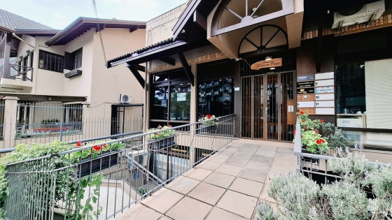 SALA COMERCIAL - 2 PISOS - CENTRO DE GRAMADO